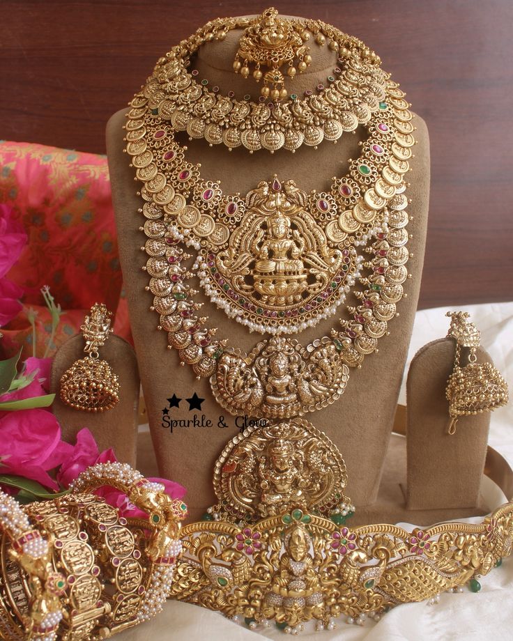 Archana Sparkle Combo Jewllery Set